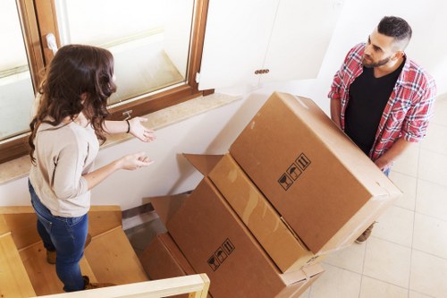 Furniture loading support for a Hanwell house or flat move